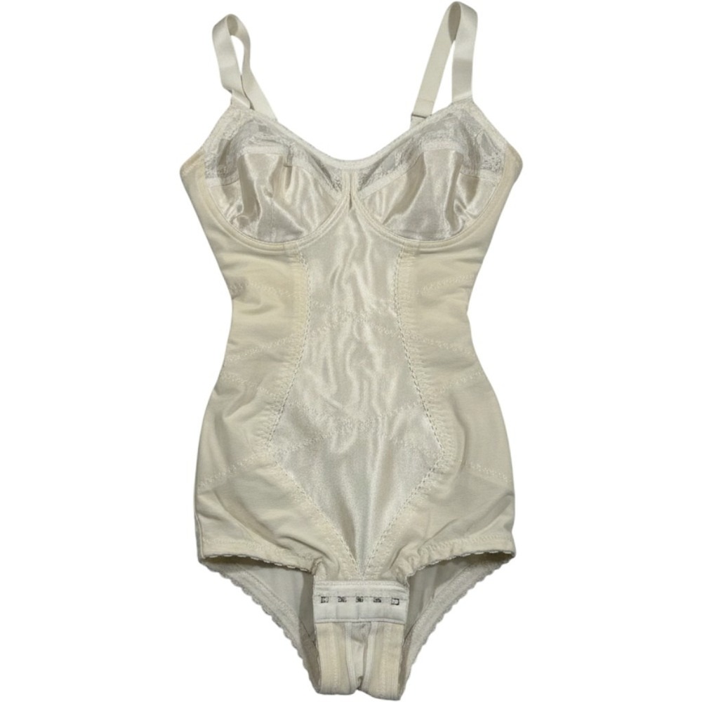 St Michael Bodysuit Shapewear Women 36C Cream Vintage Lace Satin Firm Control